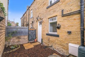 Photo 11- click for photo gallery